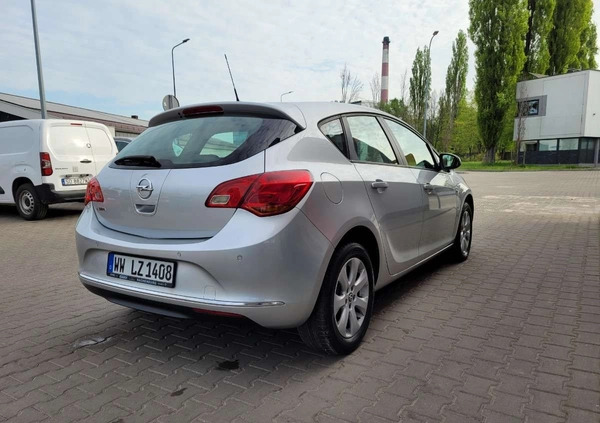 Opel Astra cena 26900 przebieg: 154000, rok produkcji 2012 z Żarki małe 191